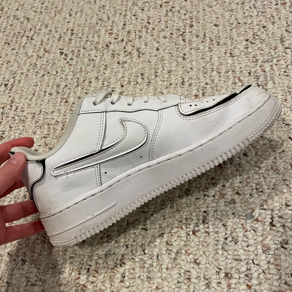 B/W Air Forces - image 6